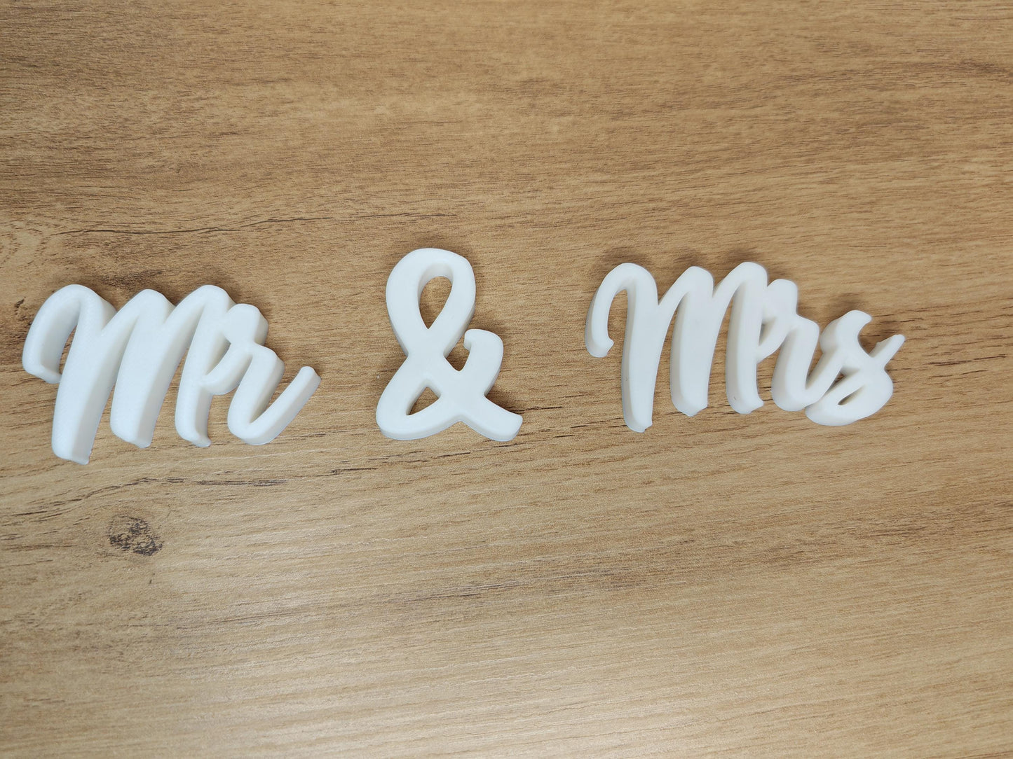 Mr & Mrs - Table decoration, wedding decoration