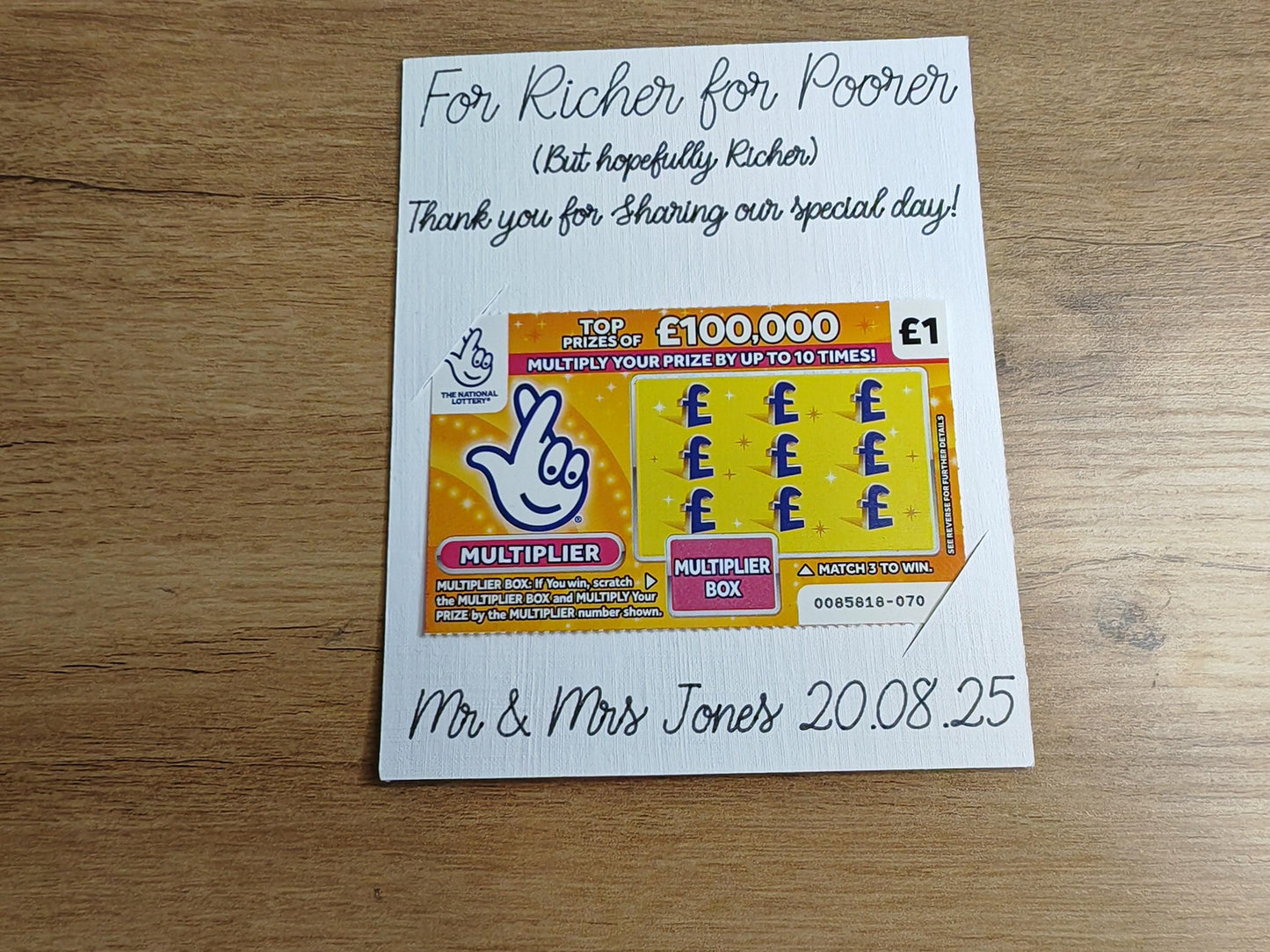 Scratch card holder wedding favours - white linen card