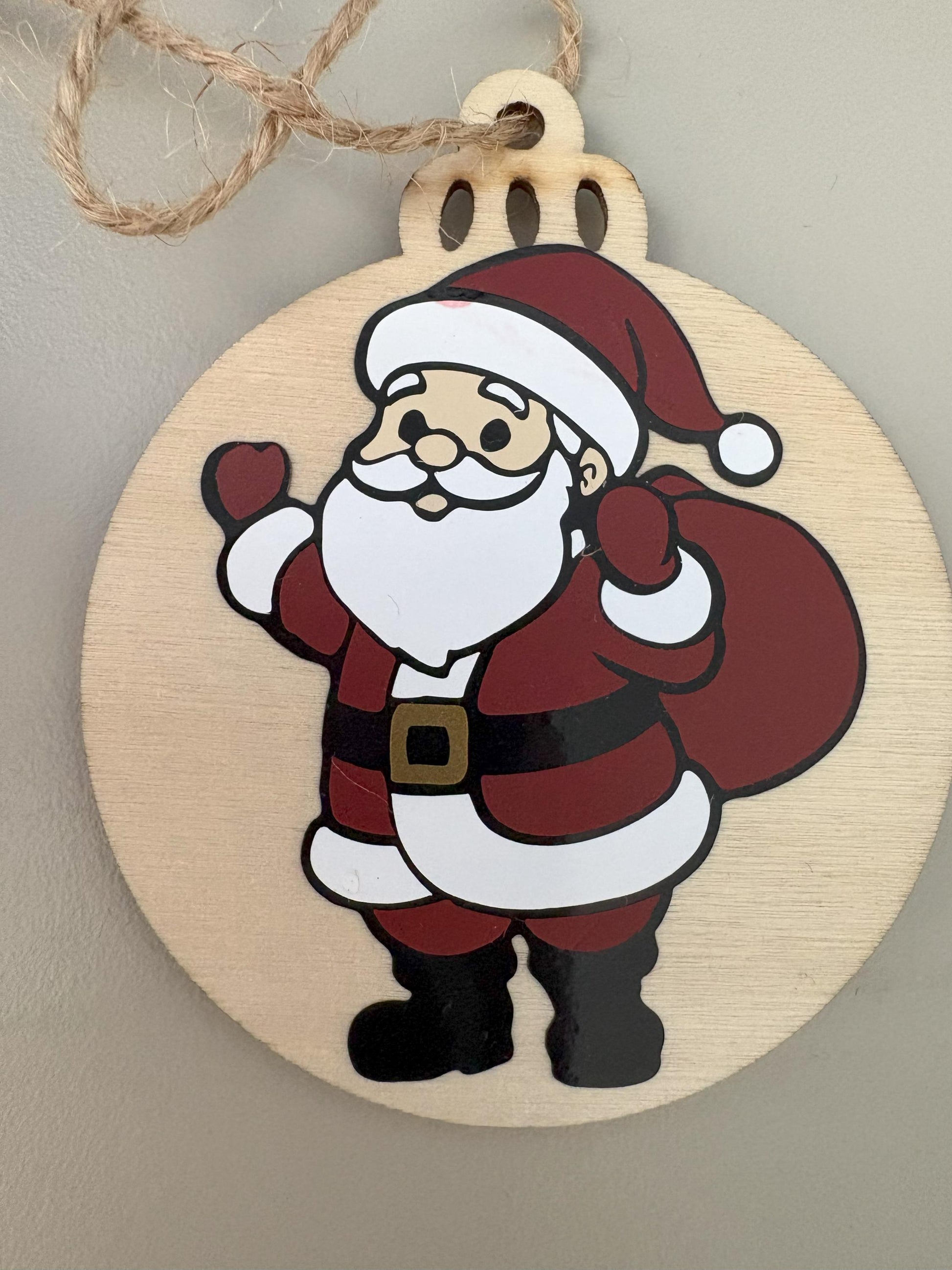 Wooden 8.5cm Christmas Bauble Set