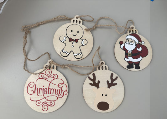 Wooden 8.5cm Christmas Bauble Set
